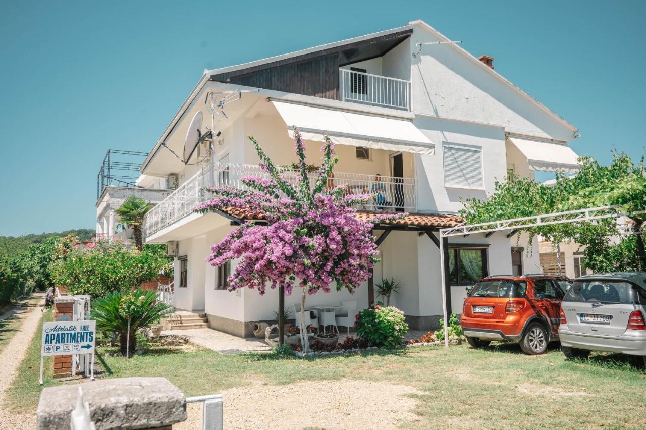Vila Adriatik 울친 외부 사진