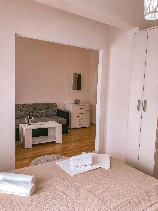 Vila Adriatik 울친 외부 사진